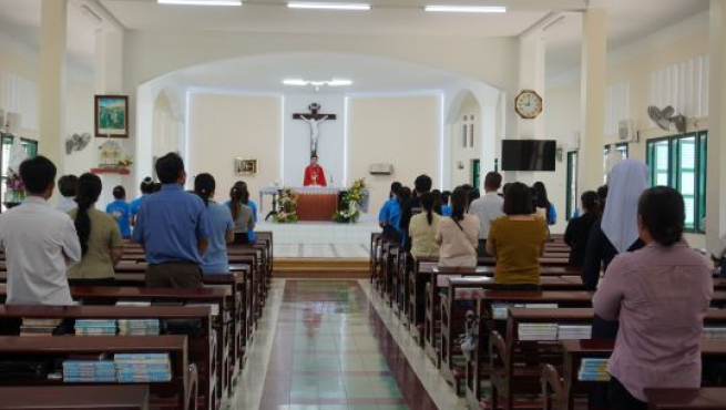 LƯU XÁ SINH VIÊN  THÁNH LỄ KHAI GIẢNG NĂM HỌC MỚI